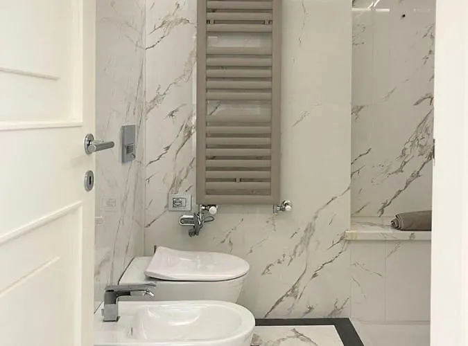 Fronte Mare Con Parcheggio Privato