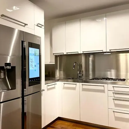 Fronte Mare Con Parcheggio Privato